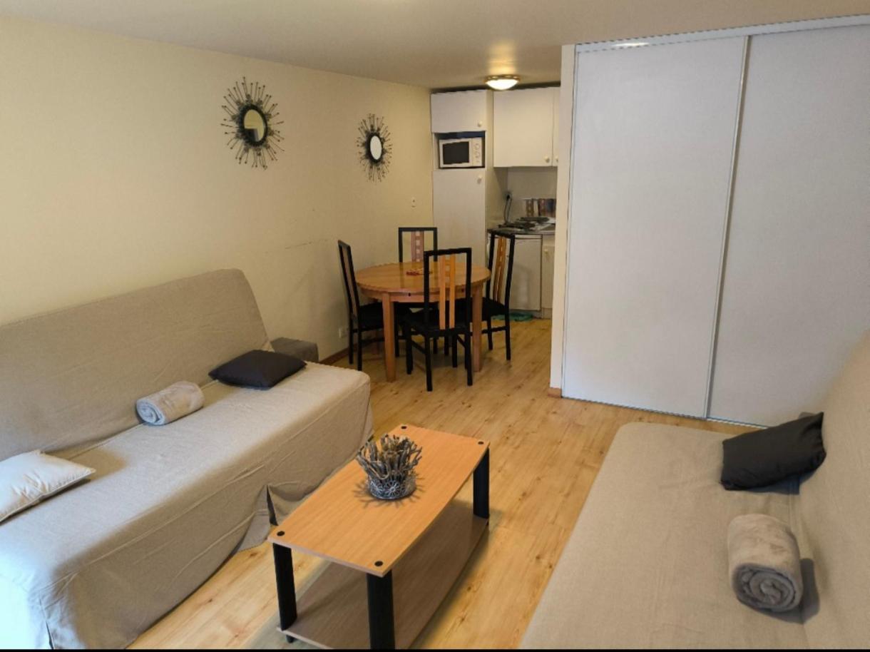 Charmant Studio A St Martin Vesubie Au Calme Сен-Мартен-Везюби Экстерьер фото